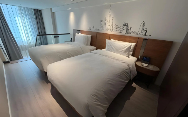UrCove by HYATT Shanghai Lujiazui EXPO