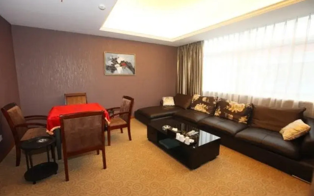 Yijing Holiday Hotel
