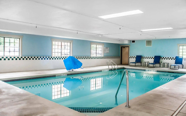 Comfort Inn And Suites Hamburg