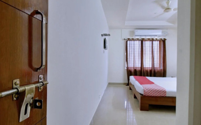 Taj Residency Boarding & Lodging by OYO Rooms