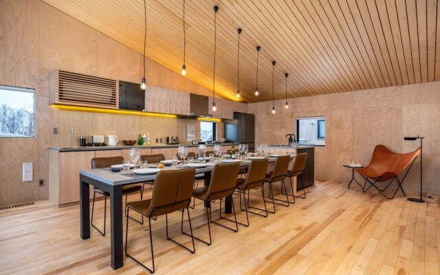 Foxwood B by H2 Life