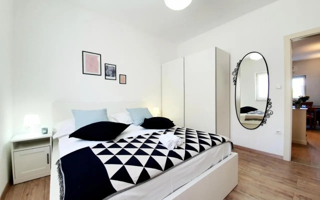Apartments Lana & Petra