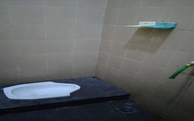 OYO 93847 Blio Guest House Syariah