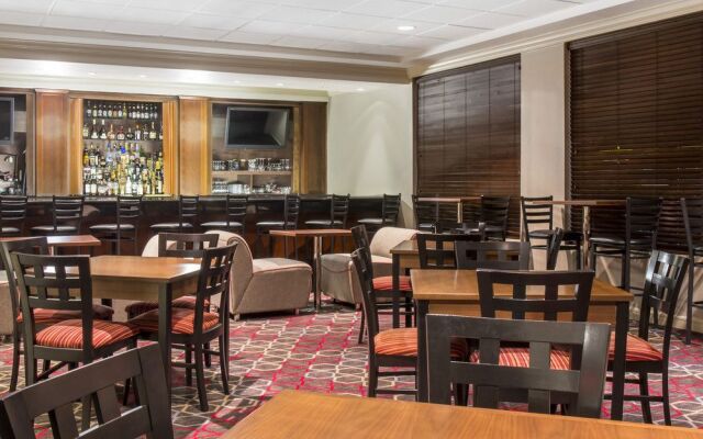 Four Points Sheraton - Lexington