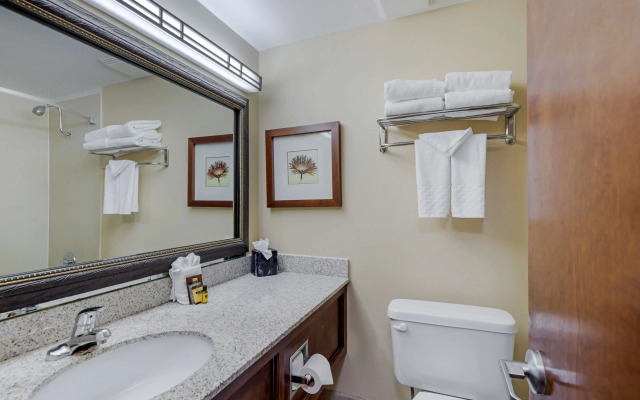 Best Western Plus Loveland Inn