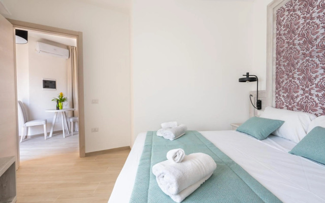 Отель Red Sun Village