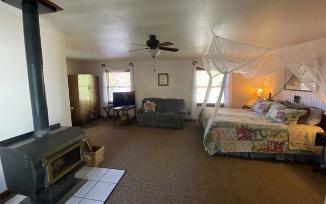The Bidwell House