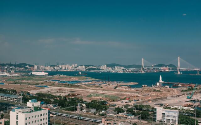 Crown Harbor Hotel Busan