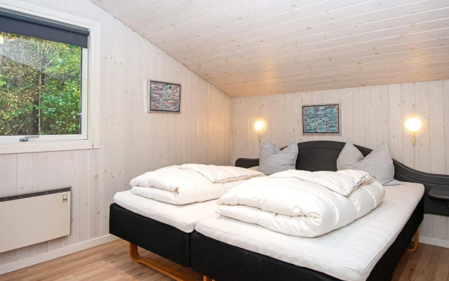 8 Person Holiday Home in Oksbol