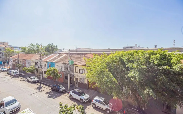 Loft com Smart Lock e Varanda no Bresser