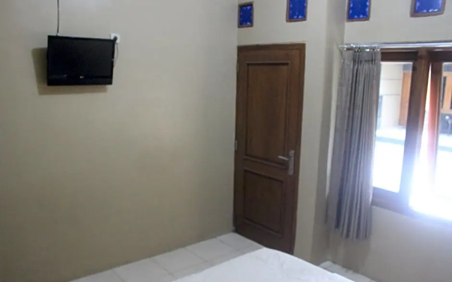 Cyka Raya Hotel
