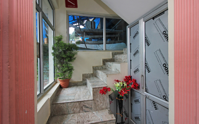 OYO 4205 Hotel Anuj Regency