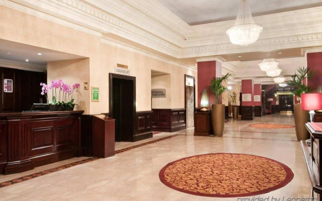 DoubleTree by Hilton Brighton Metropole