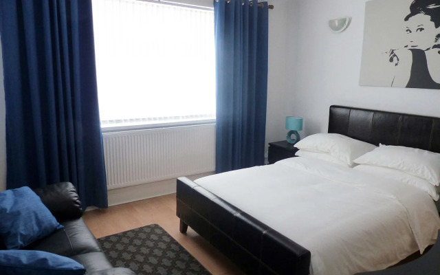 3 Luxury En-suite Bedrooms