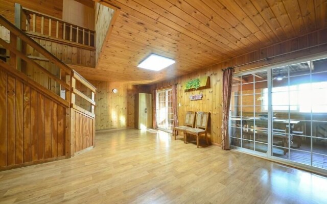 Ganghwado Dongmag Spa Pension