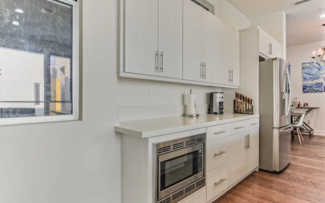 Applewood - Silver Lake 2BD Hollywood
