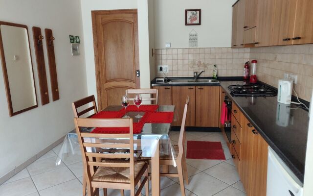 Comfortable Apartment Very Close To Ghadira Bay