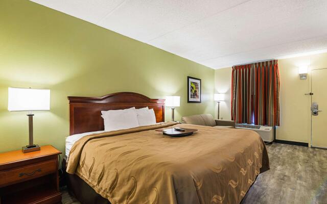 Quality Inn Airport - Southeast