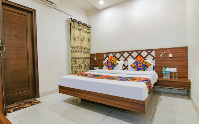 Fabhotel Legacy