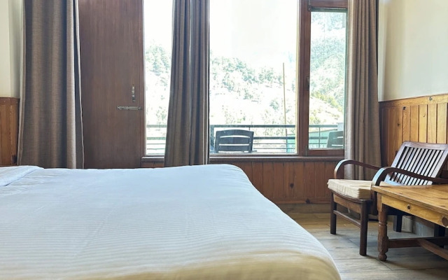 Oyo 6962 Hotel Wood Castle