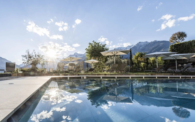 Schenna Resort