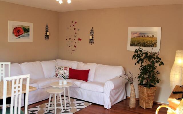 Apartment With Terrace Near the Baltic Sea