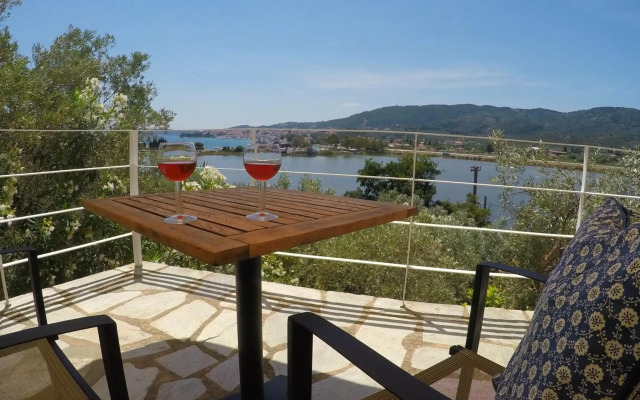 Villa Ariadni