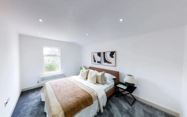The Harlesden Hideaway - Elegant 4bdr House With Garden