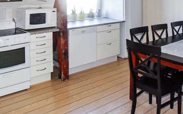9 Person Holiday Home in Lysøysundet