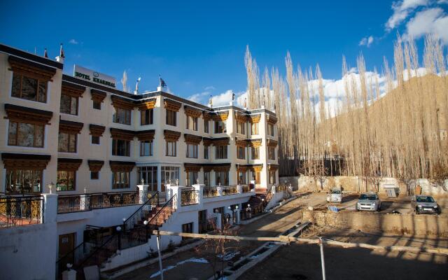 Hotel Khakshal Chubi