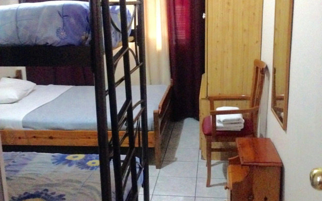 Ikaros Hotel