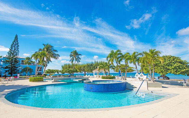 The Grandview Condos on Seven Mile Beach