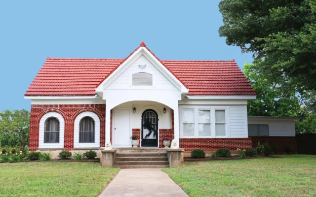 The Elvis House in Waco