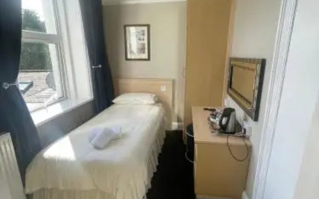 Mansfield Lodge Hotel Ltd