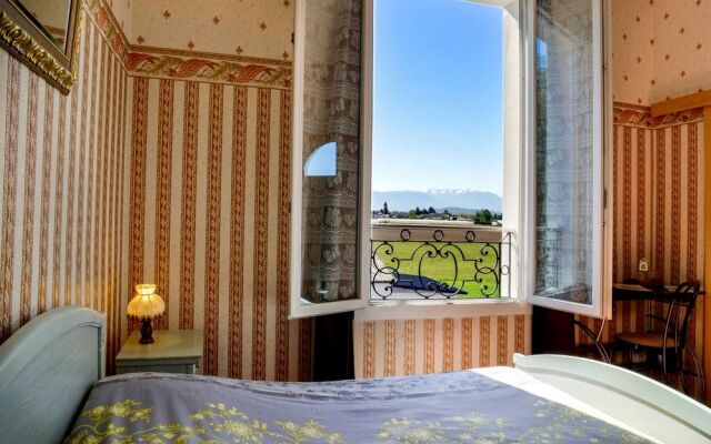 Le Castel de Larralde