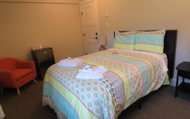 Bearvalley Guesthouse