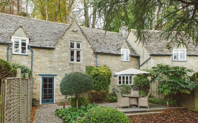Swan Hotel