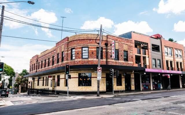 Sydney Park Hotel