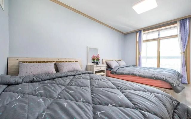 Persimmon Tree Pension