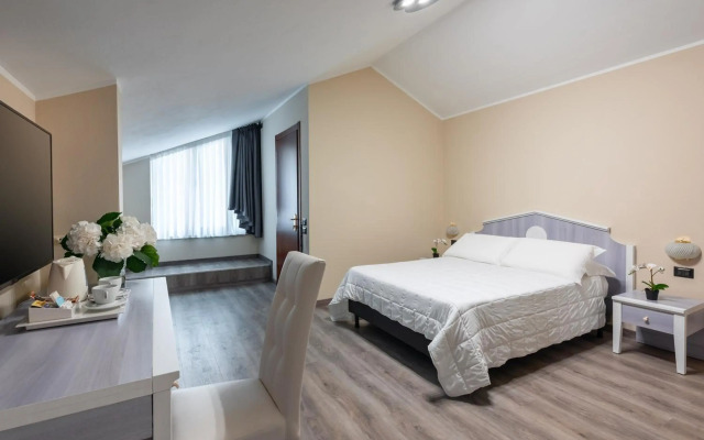Rivoli Hotel