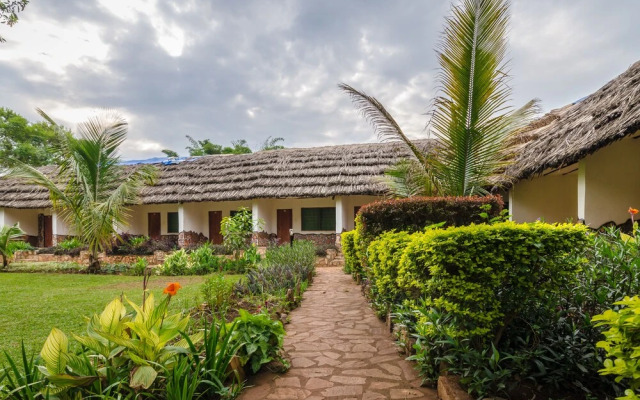 Kingfisher Safaris Resort Hotel
