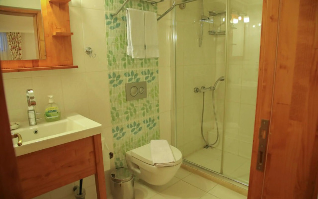 Alacati Leylak Hotel