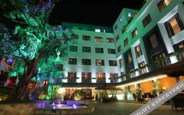 YT Garden Hotel