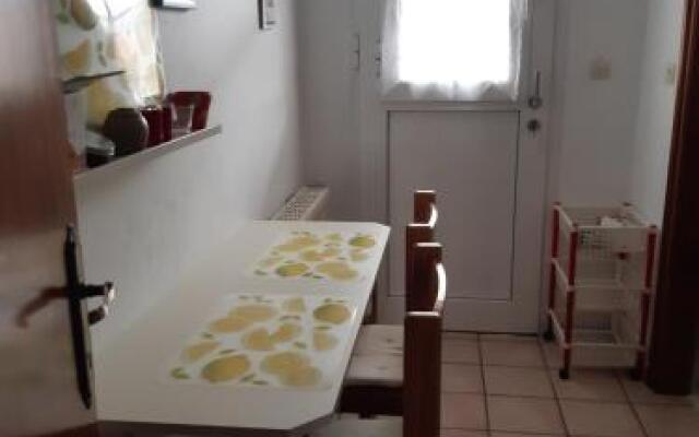 Anthos Apartments