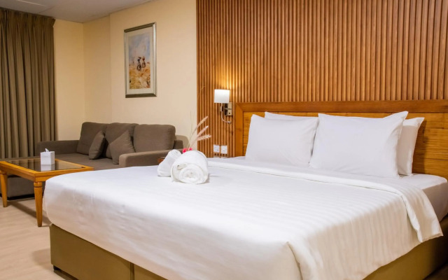 Sandy Beach Hotel and Resort