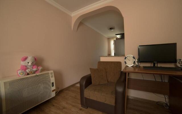 Angisa Apartment