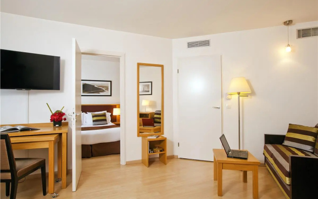 Residhome Apparthotel Paris Massy