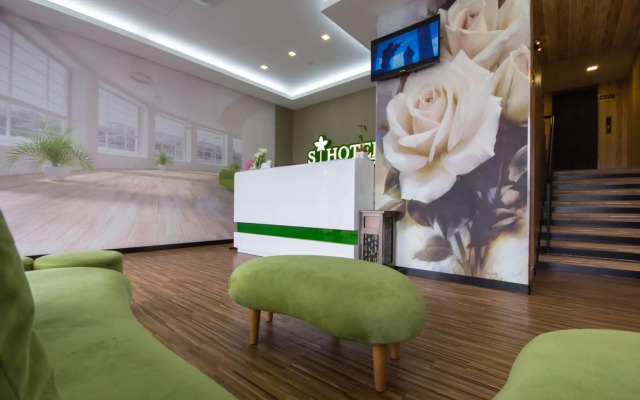 S Hotel