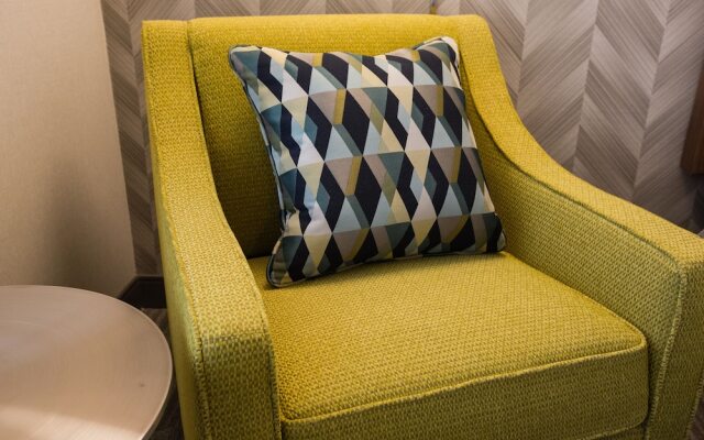 Holiday Inn Hotel & Suites Calgary South Conference Ctr