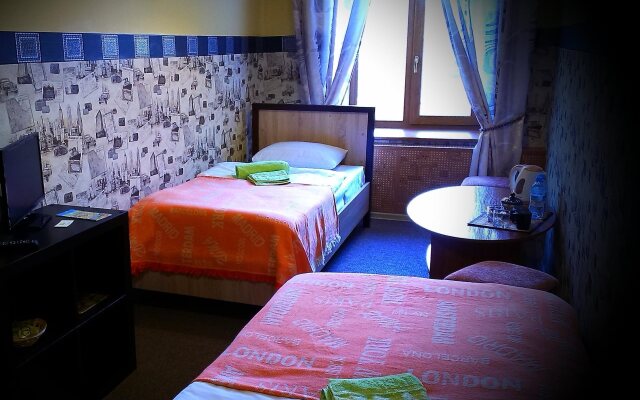 Отель Sleep at Home